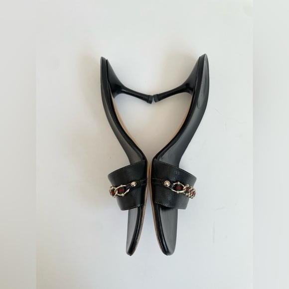 Gucci Black Leather Capri Kittle heel mules with web and chain link details 8.5 - Picture 8 of 12